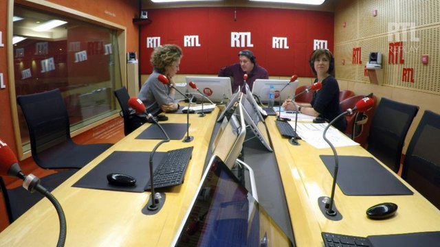 Le discours de François Hollande tourne à vide , décrypte Alba Ventura