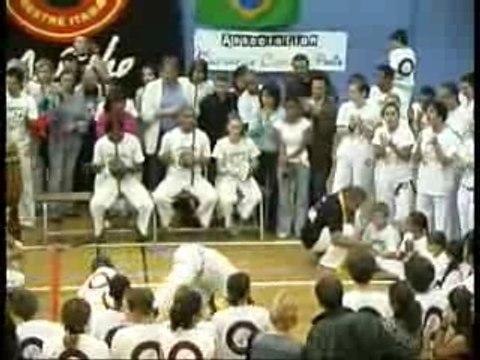 Capoeira Paris Video Senzala 2