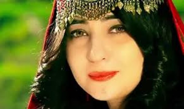 MY Eid day Foundation + Eye Makeup Routine,Look Fabulous This Eid - Gorgeous Makeup Tips - Fashion & Style - DAY TO NIGHT EID MAKEUP - Mod Girls Makeup Trends for Eid - Easy Eid Make Up Look - Eid Makeup Ideas - How to look beautiful on this Eid - Collec