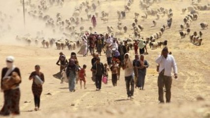 Binlerce Suriyeli Türkiye Sınırına Geliyor