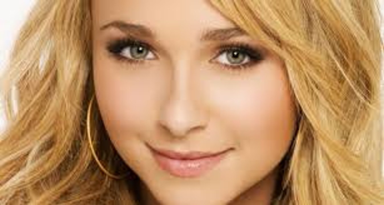 Natural makeup tutorial pt 2_2Smokey Eyes Makeup high peak in modern Fashion Different Style and Technique of Smokey Eyes Makeup are used by different beautician. Today we will teach you How To Apply Smoky Eye Makeup at Home, Step by Step simple Tutorial