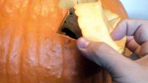 I carve with kitchen knives - a tutorial on 3D pumpkin carving