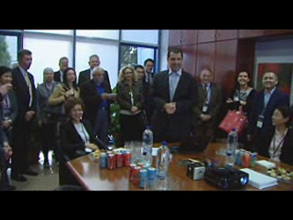 30 εμπορικοί και οικονομικοί ακόλουθοι απ όλο τ...