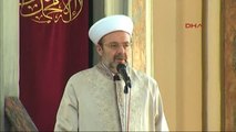 Liderler Cuma Namazını Bezmi Alem Valide Sultan Camii'nde Kıldı