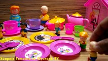 Barbie Evinde Caillou ile Çay Partisi Veriyor  Kayu ve Barbie Oyun Seti - Barbie Dream House