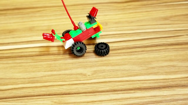 Lego Oyuncak Araba Montajı Animasyonlu Fake Lego Stop Motion Animation Lego Blok #2