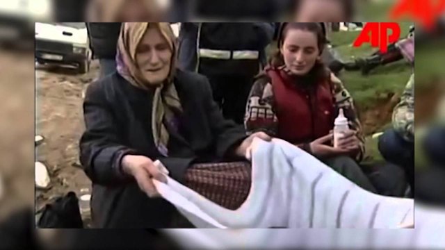 TE DIELEN PERKUJTOHET NE KUKES EKSODI I MADH I KOSOVAREVE NE VITIN 1999 LAJM