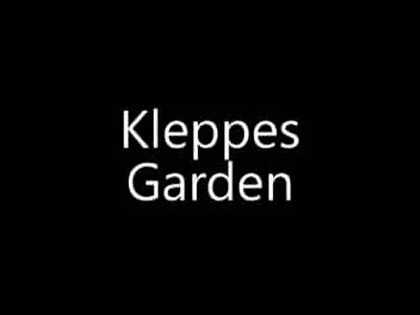 Kleppes Garden : Janita in my garden