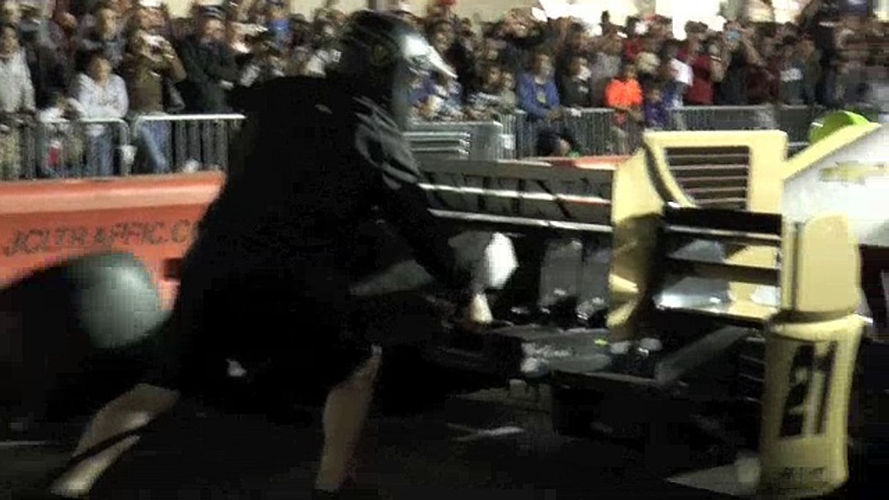 16LBGP Thu Thunder on Pine pit demo