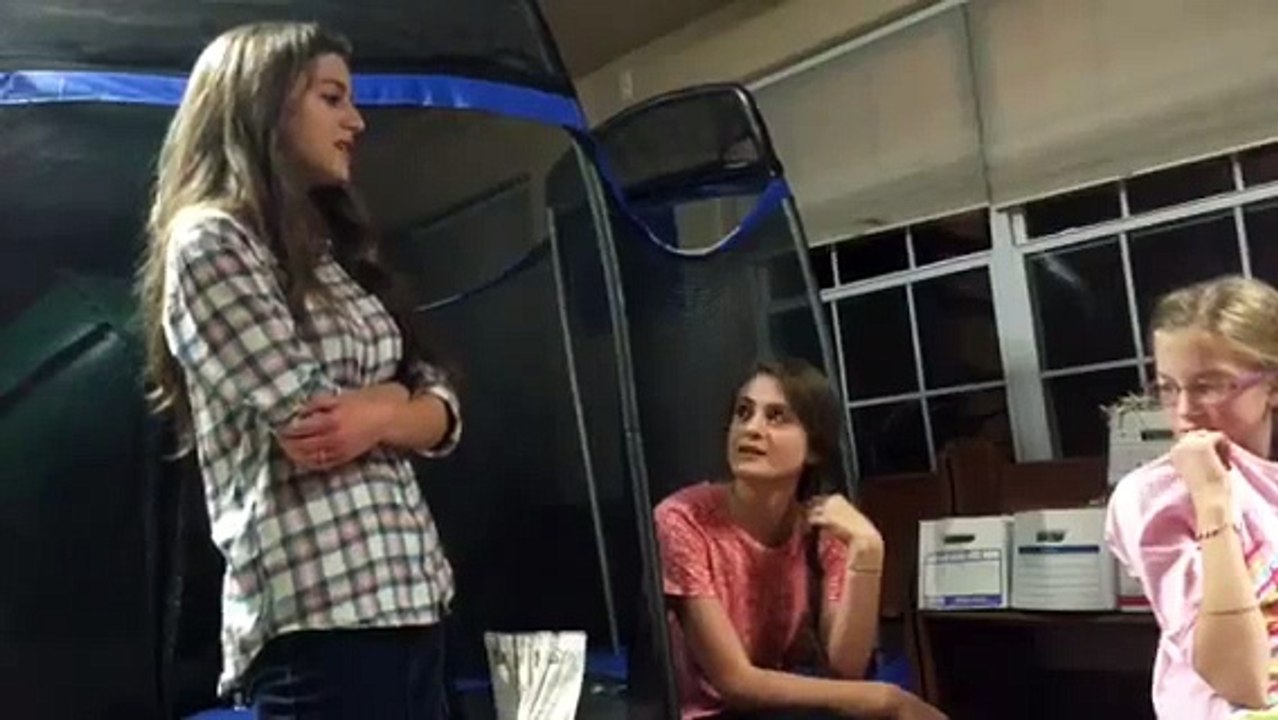 Wonderful Merciful Savior - The Jackson Girls (live)