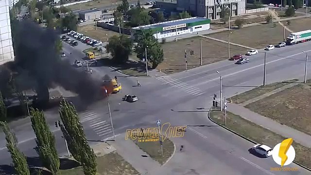 Most Shocking Car Crashes Car Accidents Horrible Car Crash Compilation HD (18)