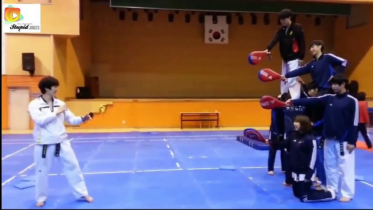 Funny Videos ☆Stupid people doing stupid things Compilation 2016