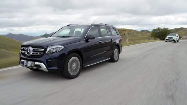 2016 Mercedes Benz GLS 350d and AMG GLS 63 Driving