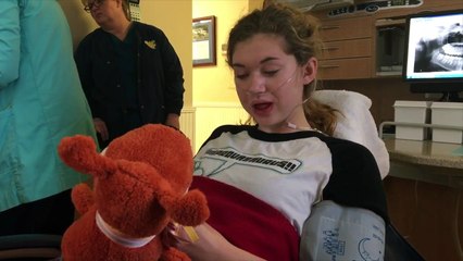 Deux frère font croire à leur sœur à une invasion de zombies - vidéo Dailymotion