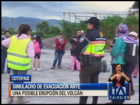 Realizaron simulacro ante posible erupción del volcán Cotopaxi