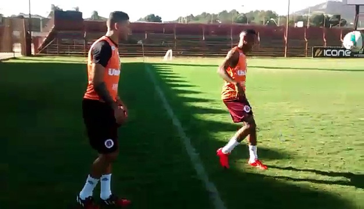 Recuperado de lesão, Paulo Vitor volta a treinar na Desportiva