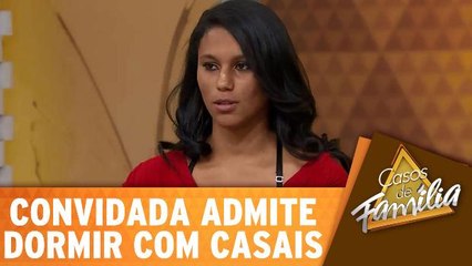 Participante admite gostar de dormir na cama com casais