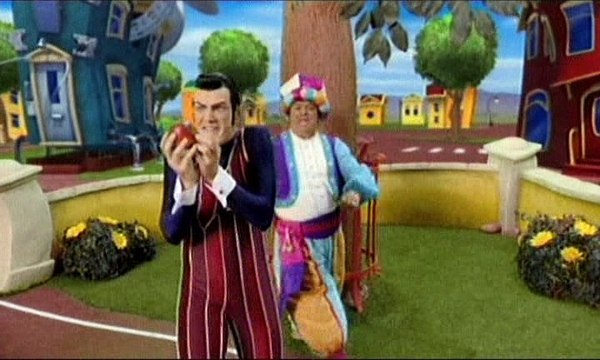 Lenji Grad Epizoda 15 Sezona 02 - Lenji duh iz lampe