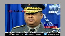 POLICÍAS TRATA DE IDENTIFICAR MUJER QUE BAILA DESNUDA EN YIPETA - NOTICIAS SIN- VIDEO