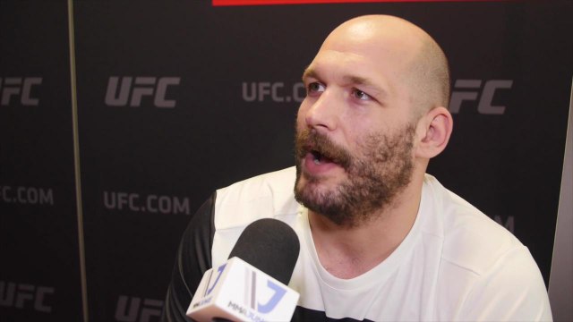 Who ya got? Fighters, media predict Rashad Evans vs. Glover Teixeira