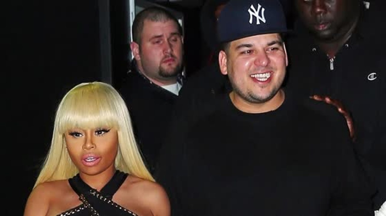 Rob Kardashian sieht sehr glücklich mit Blac Chyna aus