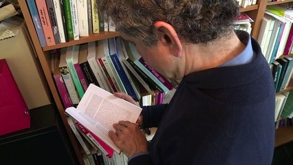 French youths learn to resist jihadi 'dream sellers'