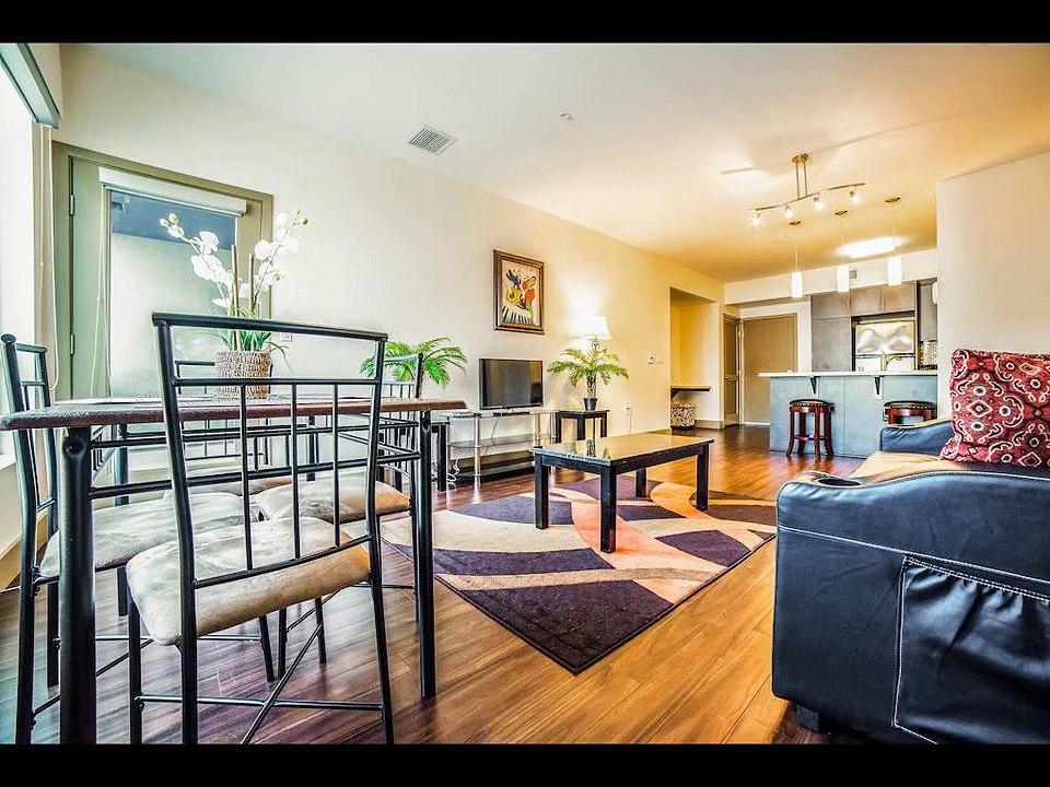 Hollywood Classy Apartment in Los Angeles CA