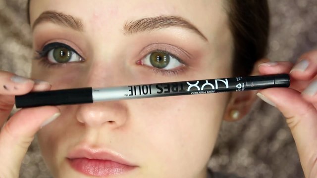 Bold Liner & Rose Tones | Makeup Tutorial