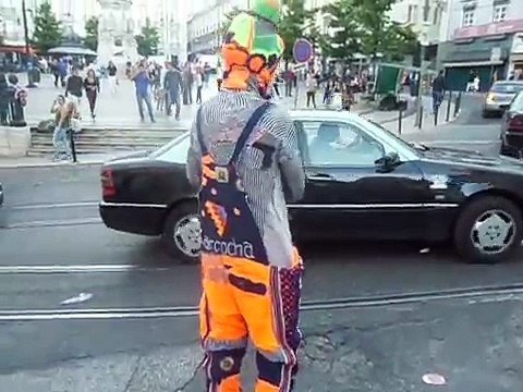 Mimo Karcocha à Lisbon en Portugal 2013 - Vidéo drôle à mourire de rire