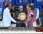 President Pranab Mukherjee presents SCOPE Awards