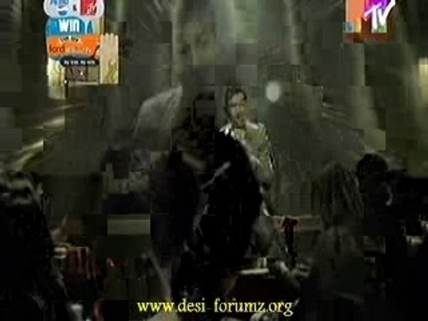 Alisha Chinai - Shut Up & Kiss Me