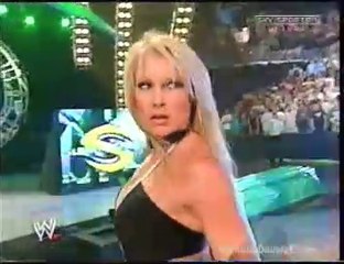 Stephanie McMahon beats up Sable at Summerslam