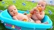 Disney | Twins Baby Bath Time ❤ Cute Finding Nemo Bathtub Toys with DisneyCarToys & AllToyCollector