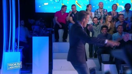 Julien Courbet danse dans Touche pas à mon poste