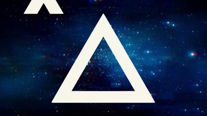 КАМЕРА ЗАСНЯЛА ПУТЕШЕСТВЕННИКА ВО ВРЕМЕНИ.  ШОК