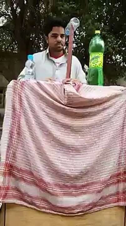 Funny parody of Shehbaz Sharif by a guy - Very Funny