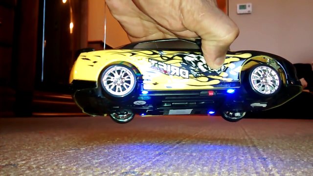 Drift Emperor RC Drifting Race Sports Car 1-24