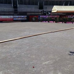 Une première dans les arènes de Fréjus, un drone pour filmer les champions de pétanque !