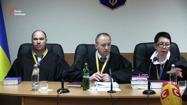 «Гимн России спеть совесть не позволит» – прокурор