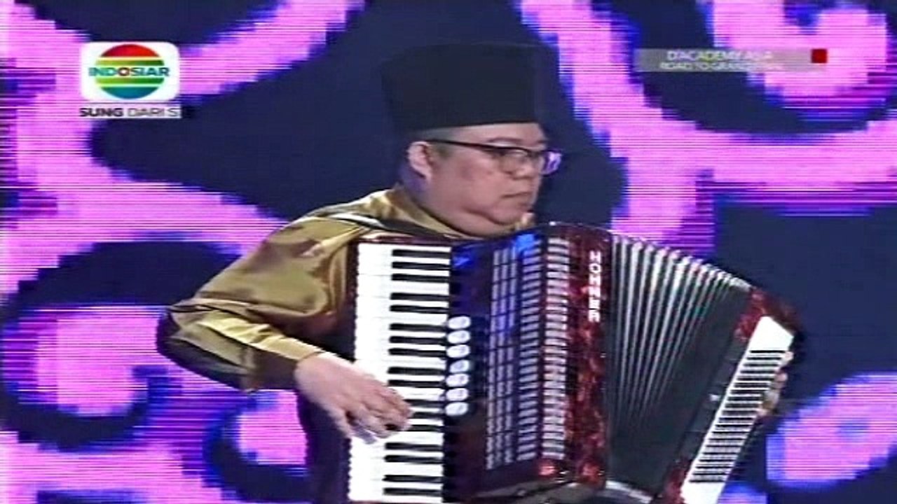 Evi DA2 Ft Pak Ngah Nirmala - D'Academy Asia Road To Grand Final 27 Desember 2015