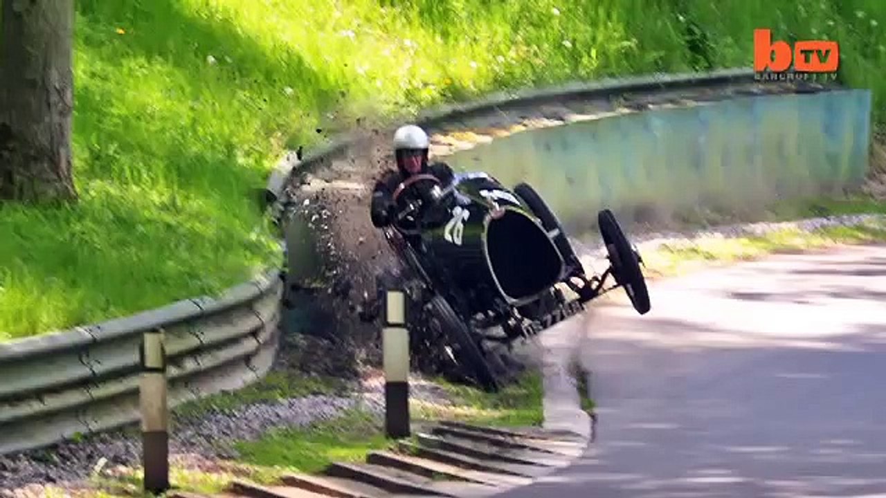 Classic Car Crash Racer Crashes His £250,000 1924 Bugatti Racing Car