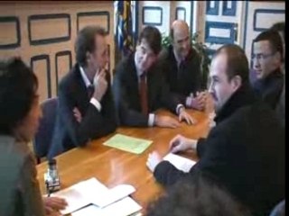 MONTEBOURG FACE AUX CITOYENS DU PAYS DE MONTBELIARD