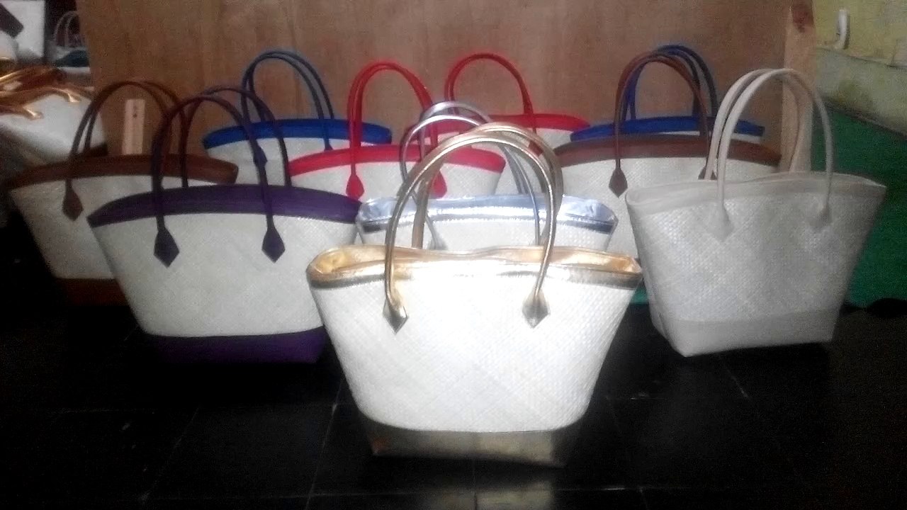 tas pandan cantik
