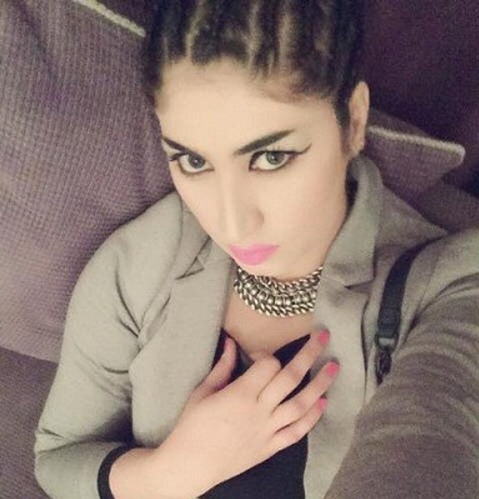 Qandeel Baloch Modi se Kashmir Mang rhi ha