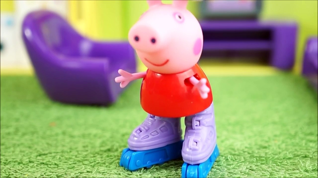 PIG GEORGE DA FAMÍLIA PEPPA PIG CAI DE PATINS! NOVELINHA DA