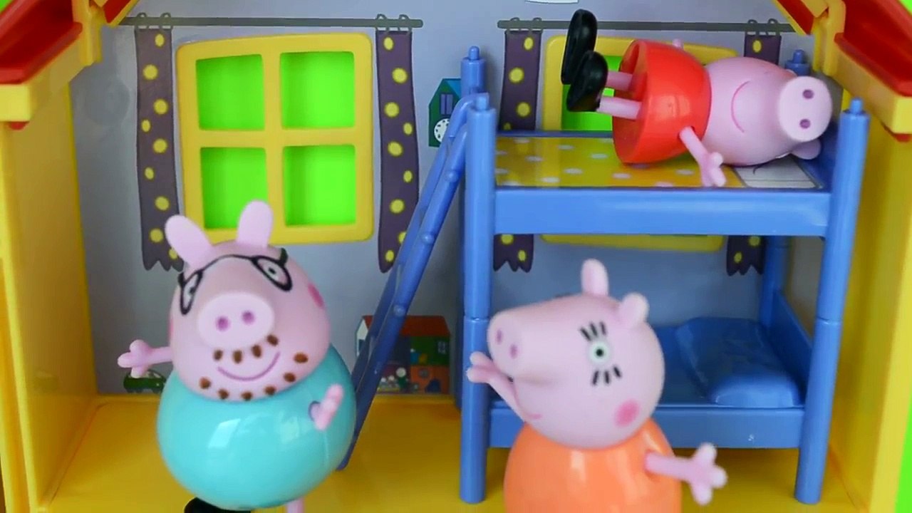 Pig George Da Familia Peppa Pig fica Pequeno Em Portugues no