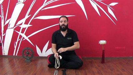 Japa Mala ¿Qué es y cómo cargar el Mala?