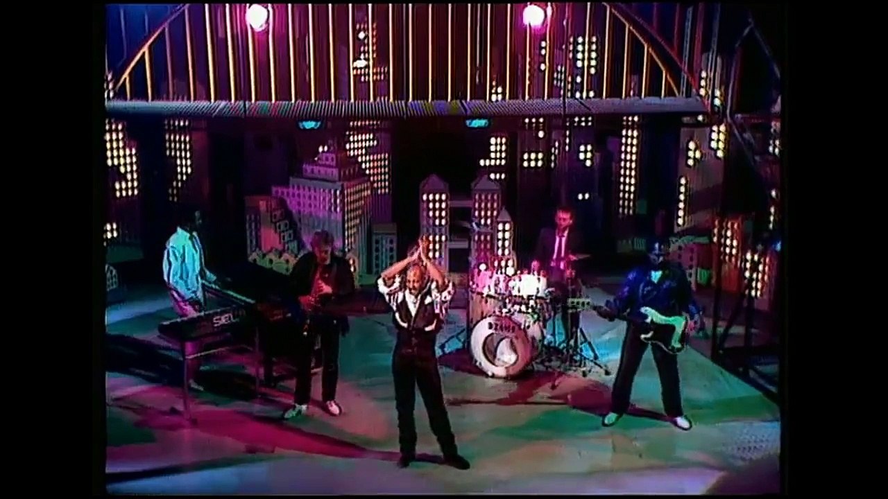 Hot Chocolate - I Gave You My Heart [HD] (1983)