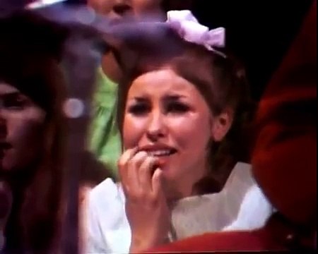 Elvis Presley Sings Blue Christmas In 1968