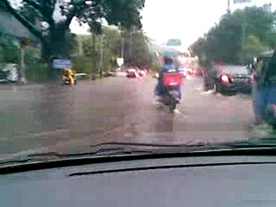 1. jakarta banjir